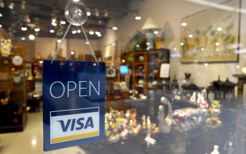 magasin-AMIRAT-min_open_sign_visa_sign_open_store_sign_visa_credit_card_business-810443